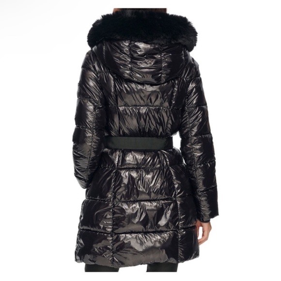 New! DKNY Black Glossy Belted Puffer Coat with Removable Faux Fur Hood - Picture 5 of 16